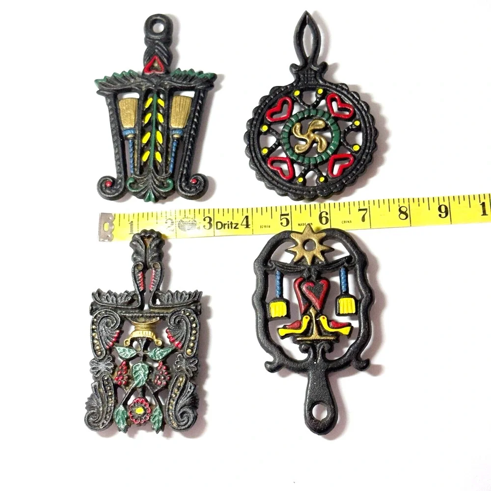 Vintage Black Cast Iron Footed Trivets Painted Lot of 4 Wall Decor Farmhouse 5